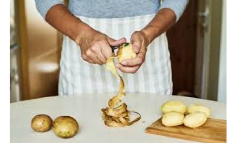The Surprising Nutrition Hiding in Peels 2 The Surprising Nutrition Hiding in Peels